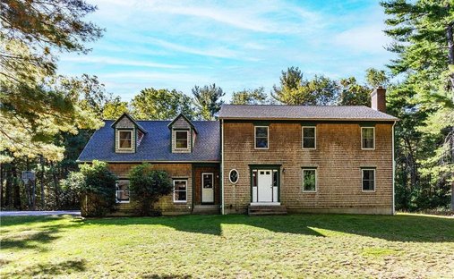 House in West Greenwich, Rhode Island, United States 1