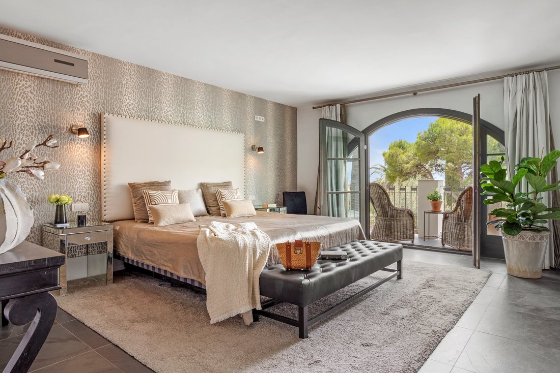 Villa in Estepona, Andalusien, Spanien 3 - 19109321