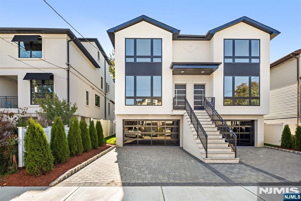 Maison de ville à Cliffside Park, New Jersey, États-Unis 2 - 19109353