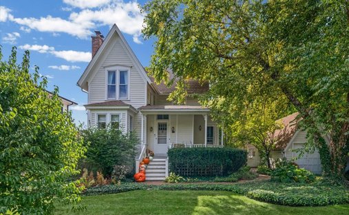 House in Winnetka, Illinois, United States 1