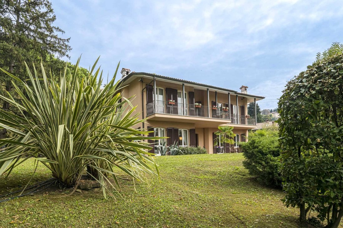 Haus in Heilige Lucia, Bergamo, Italien 1 - 19109275