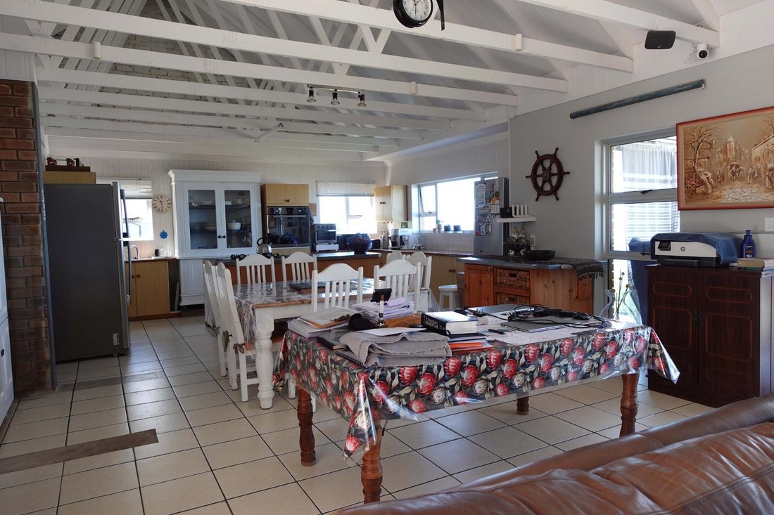 House in Outeniqua Strand, Western Cape, South Africa 4 - 19109534