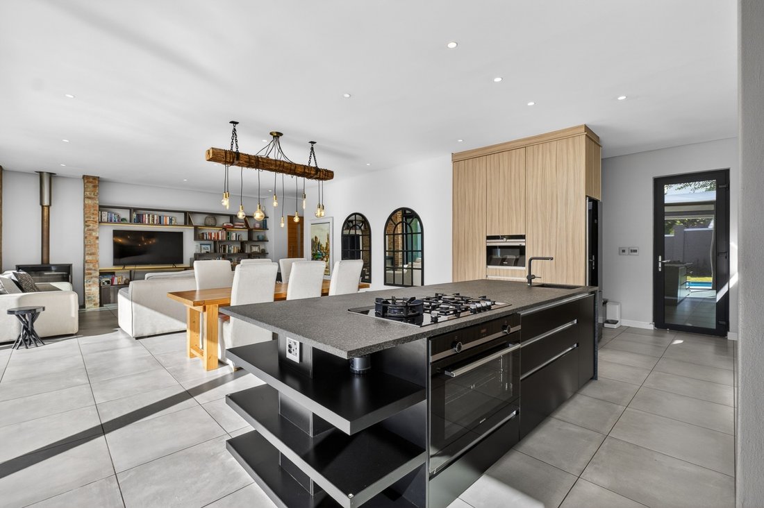 House in Alexandra, Gauteng, South Africa 5 - 19109546
