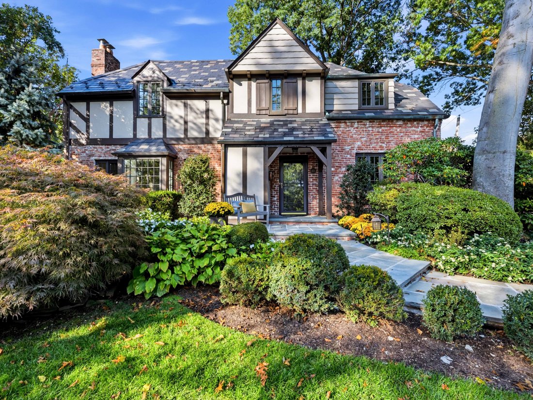 Haus in Manhasset, New York, Vereinigte Staaten 1 - 19109380