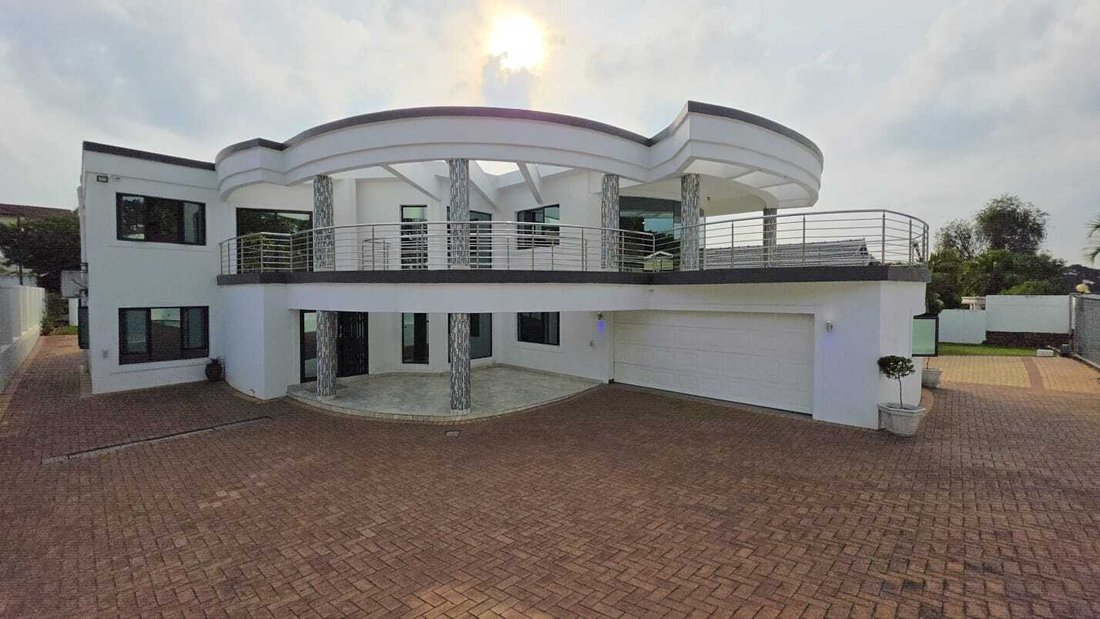 Haus in Queensburgh, KwaZulu-Natal, Südafrika 1 - 19109610