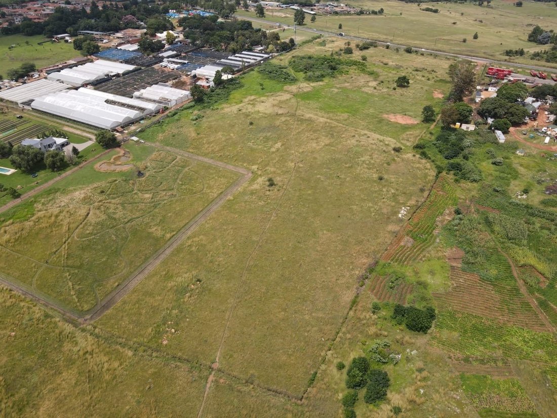 Terrain à Municipalité locale de Mogale City, Gauteng, Afrique du Sud 3 - 19110063