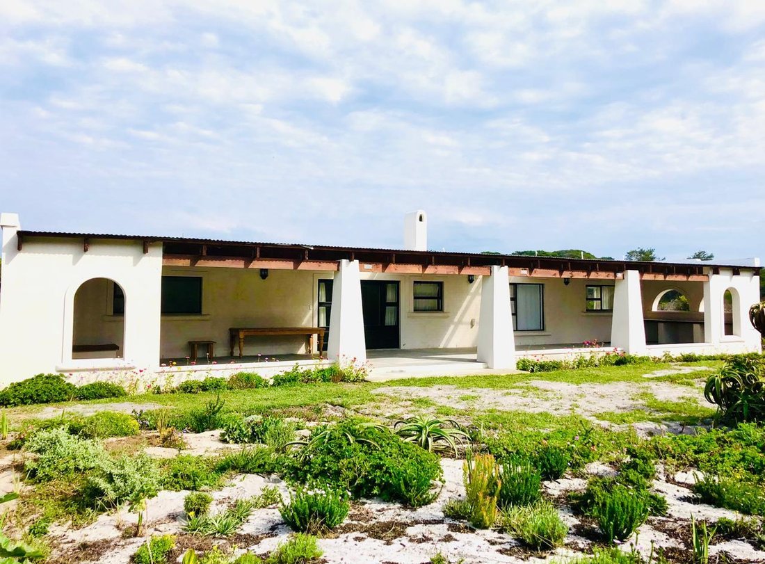 Haus in Fernkloof Estate, Westkap, Südafrika 1 - 19109676
