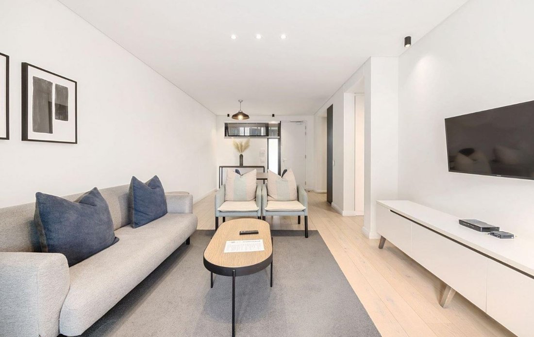 Apartment in City Centre, City Bowl, Cape Town 5 - 19110226