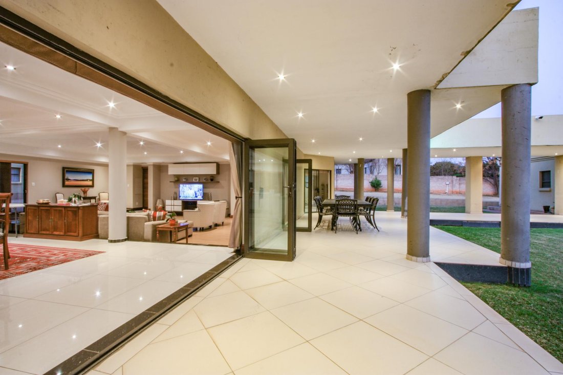 Haus in Halfway House Estate, Gauteng, Südafrika 3 - 19109836