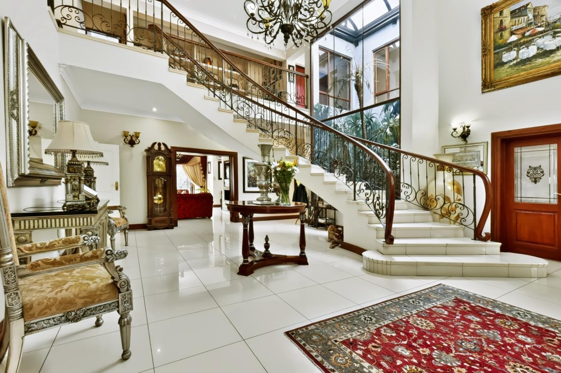 House in Johannesburg, Gauteng, South Africa 2 - 19110009