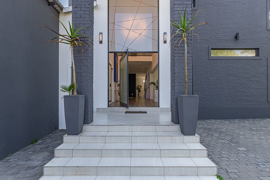 Haus in Alexandra, Gauteng, Südafrika 3 - 19109945