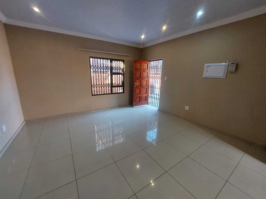 Otros en Sunderland Ridge AH, Gauteng, Sudáfrica 5 - 19109725