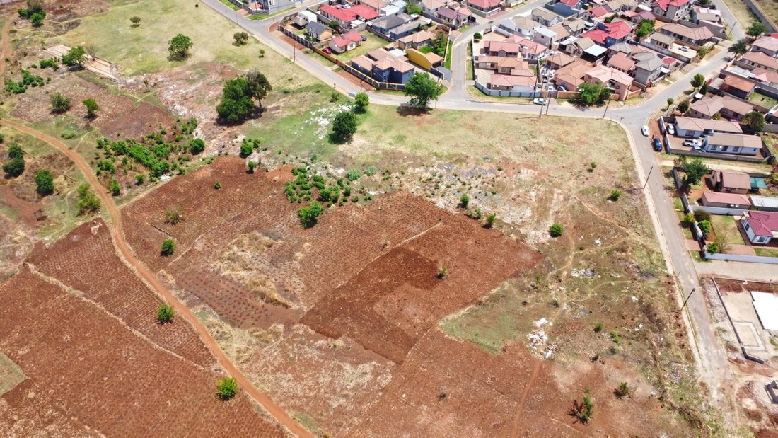 Autres à Halfway House Estate, Gauteng, Afrique du Sud 4 - 19110023