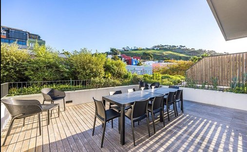 Apartment in City Centre, City Bowl, Cape Town 1