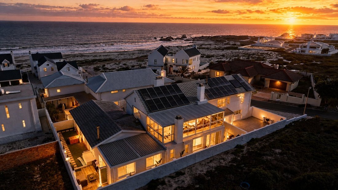 Yzerfontein, Western Cape, South Africa 1 - 19109868