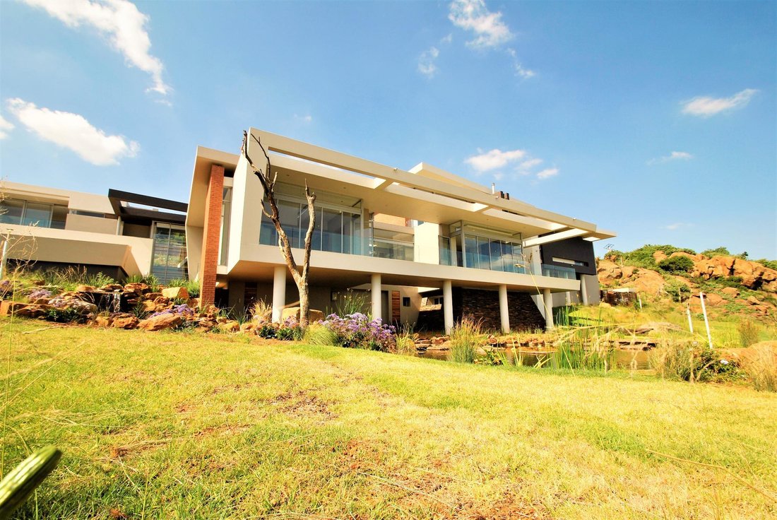 House in Johannesburg, Gauteng, South Africa 3 - 19109864