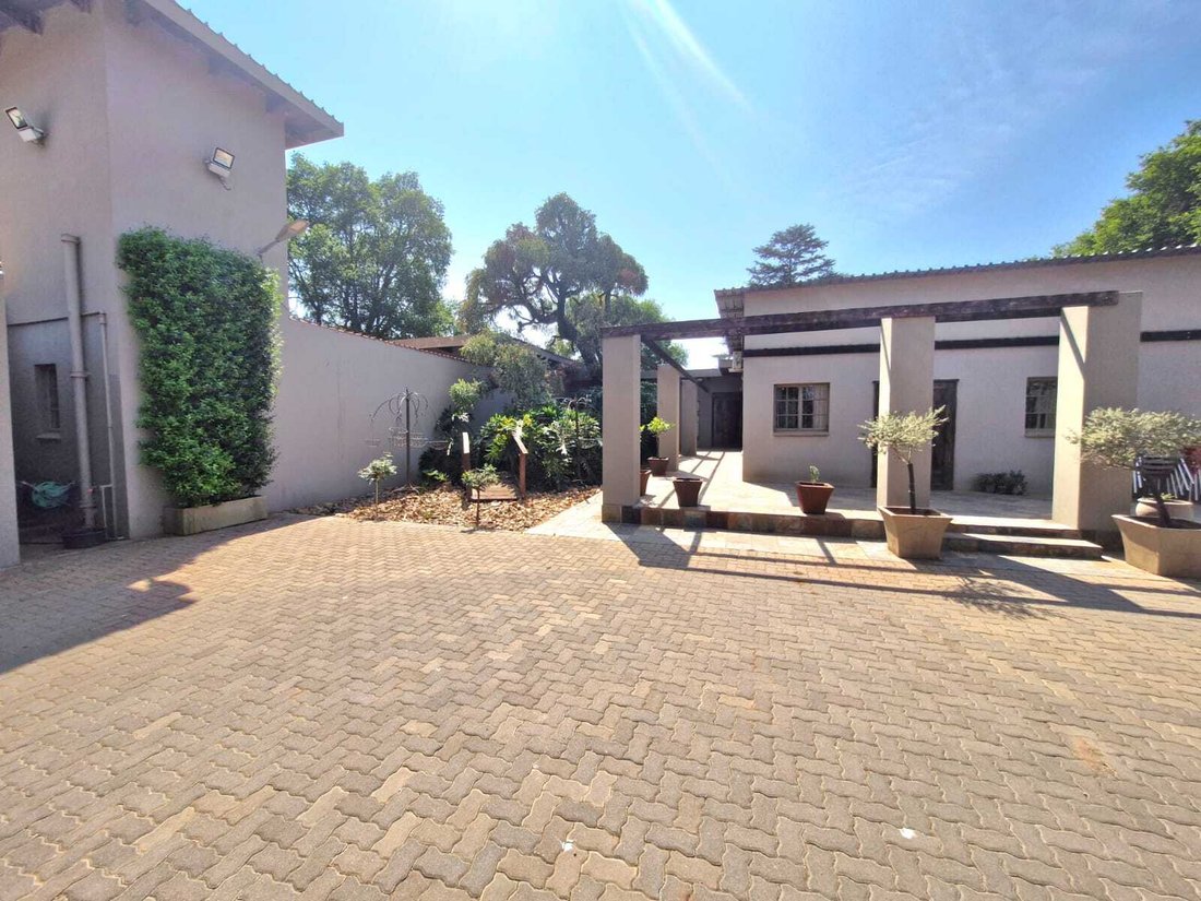 Otros en Sunderland Ridge AH, Gauteng, Sudáfrica 3 - 19109771