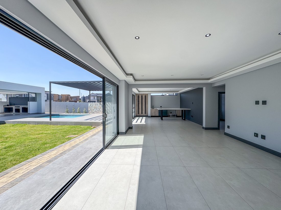 House in Sunderland Ridge AH, Gauteng, South Africa 3 - 19110090