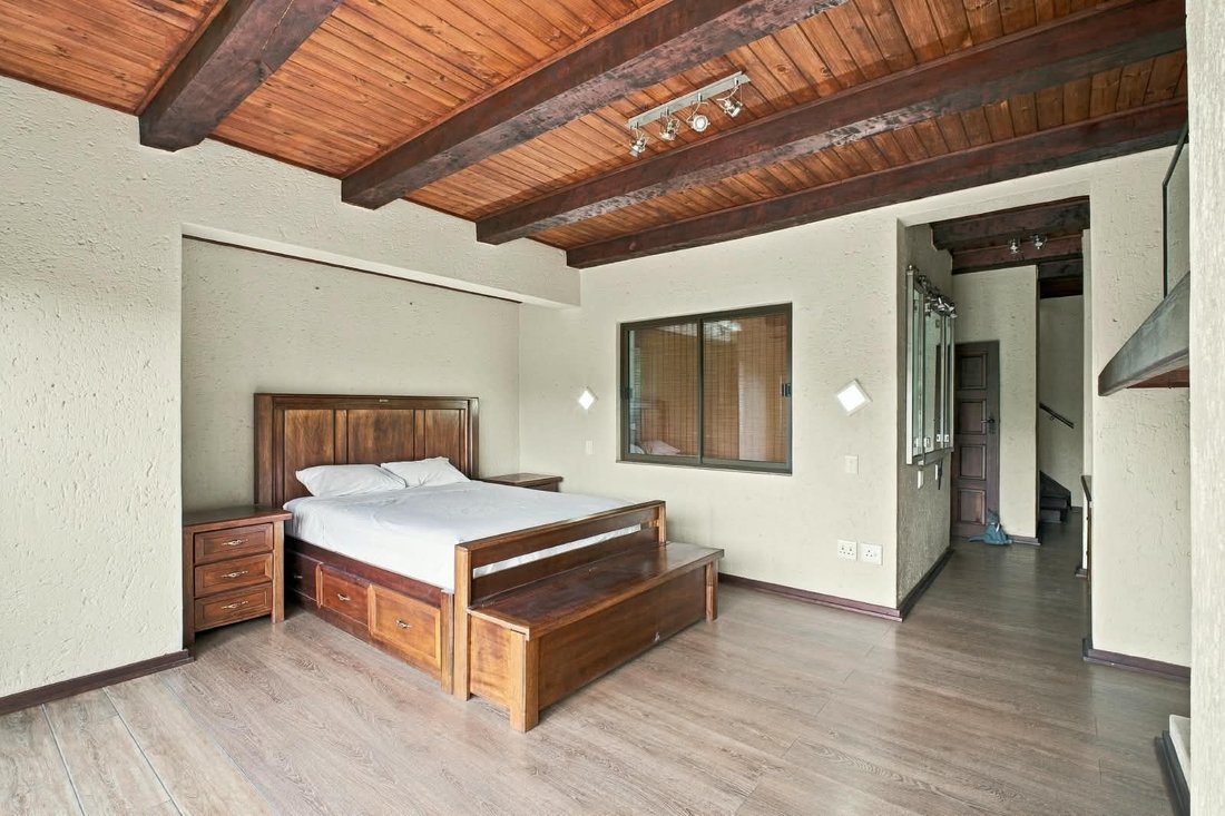 House in Sunderland Ridge AH, Gauteng, South Africa 5 - 19109802