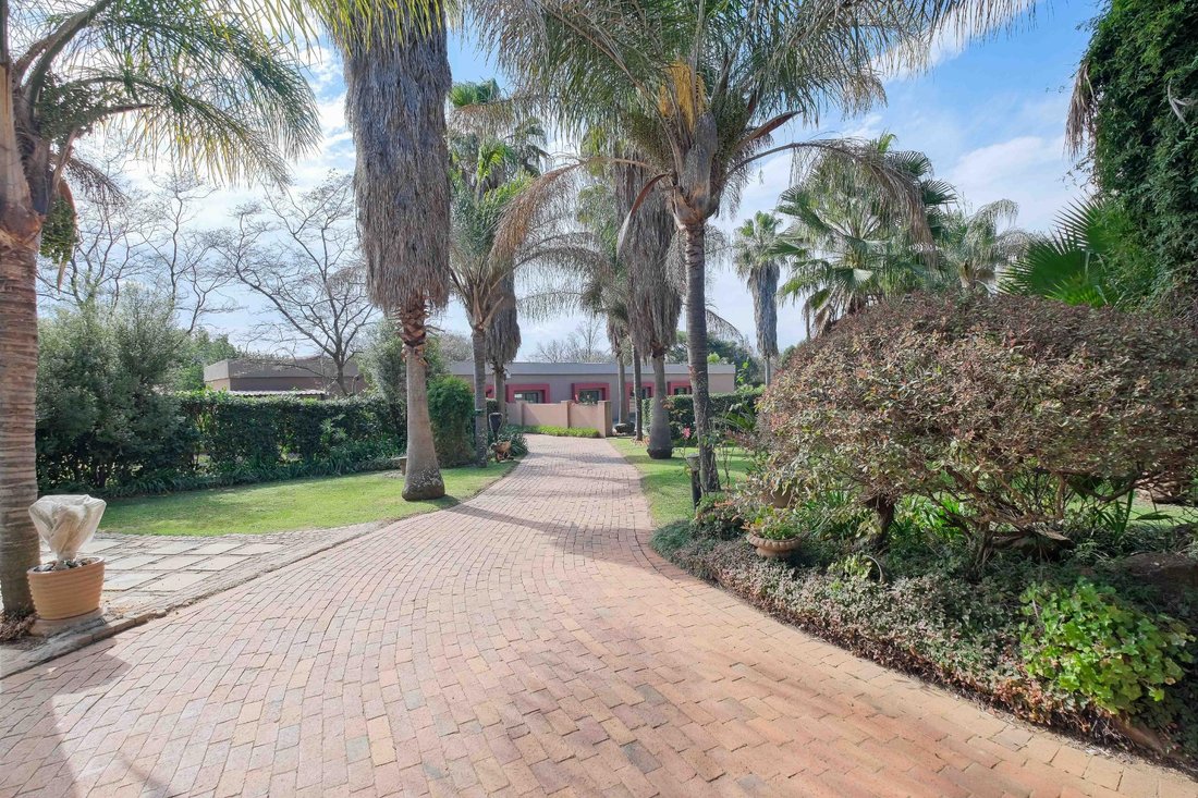 House in Pretoria, Gauteng, South Africa 5 - 19109741