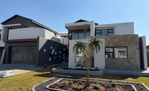 Haus in Sunderland Ridge AH, Gauteng, Südafrika 1