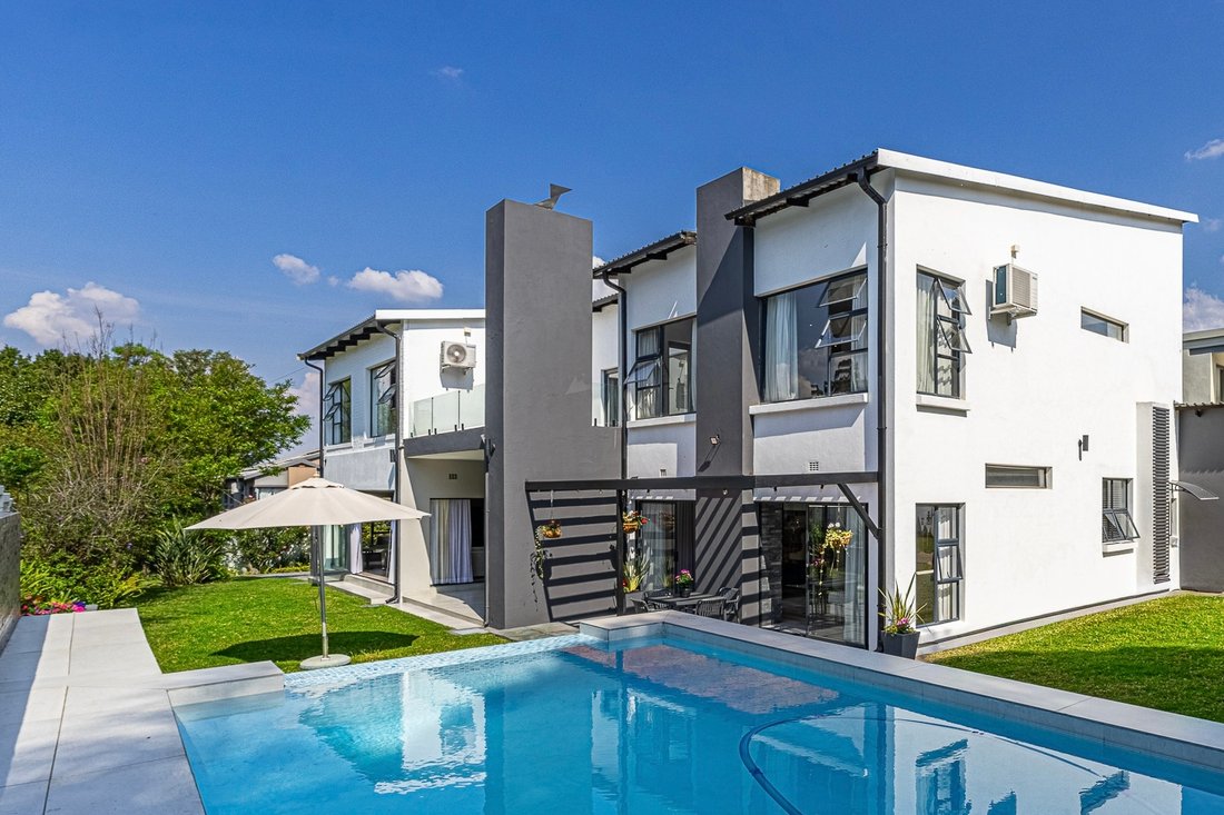 Haus in Alexandra, Gauteng, Südafrika 1 - 19109945