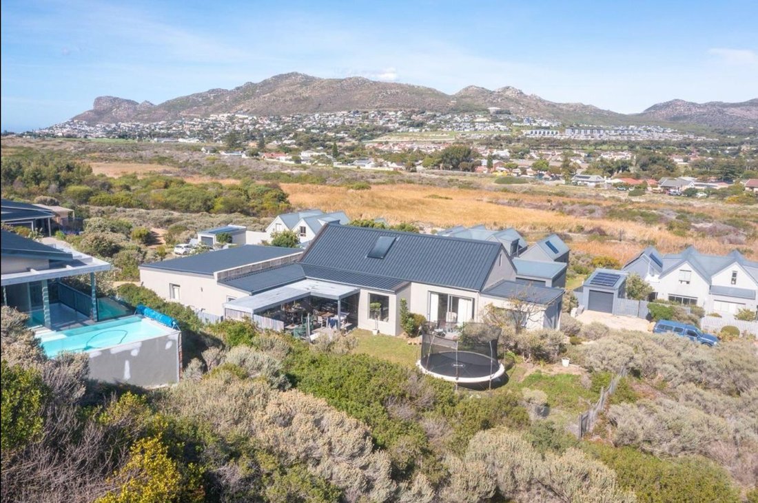 Crofters Valley, South Peninsula, Cape Town 4 - 19109860