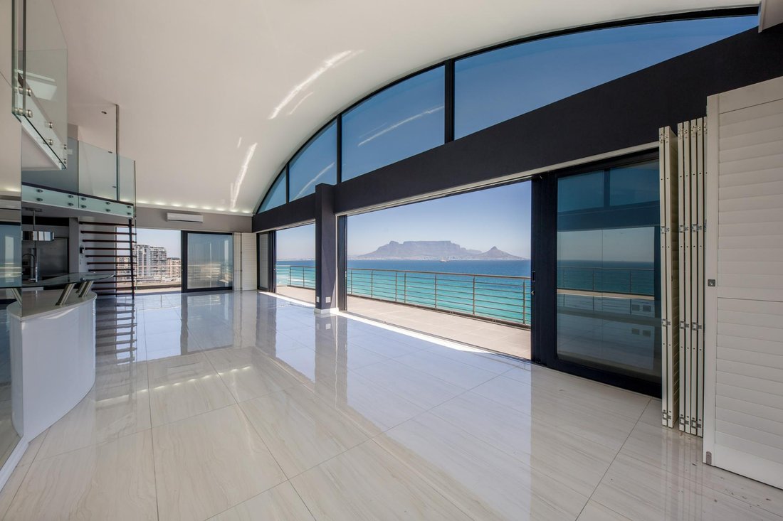Apartment in City Centre, City Bowl, Cape Town 5 - 19109885