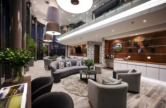 Andere in Halfway House Estate, Gauteng, Südafrika 5 - 19109993