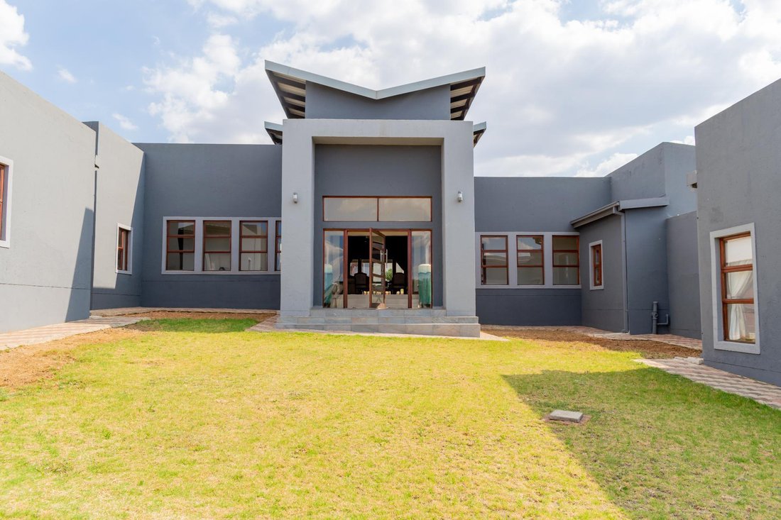 Haus in Pretoria, Gauteng, Südafrika 5 - 19110002