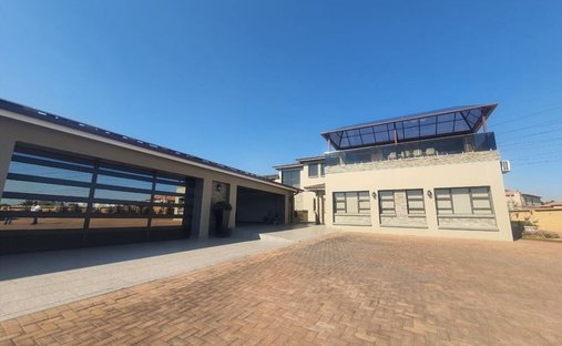 House in Boksburg, Gauteng, South Africa 1