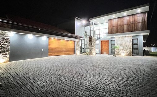 Casa in Sunningdale, KwaZulu-Natal, Sudafrica 1