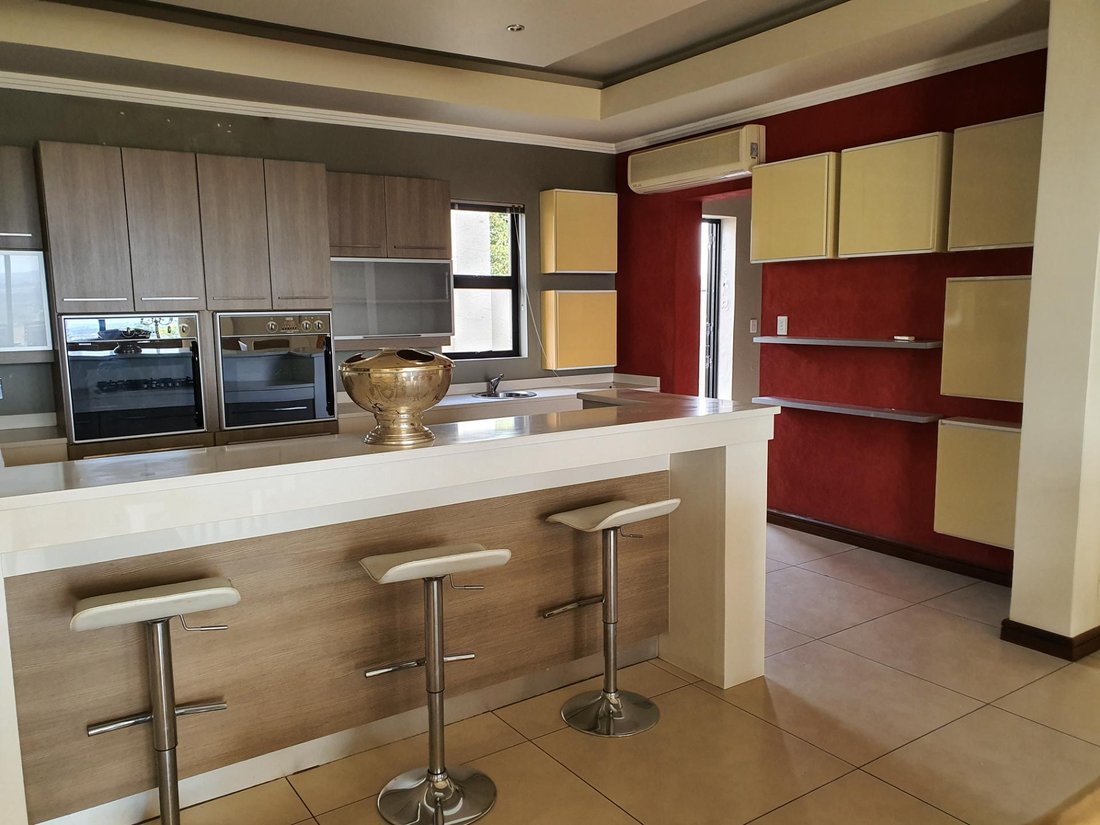 House in Bromhof, Gauteng, South Africa 4 - 19109805