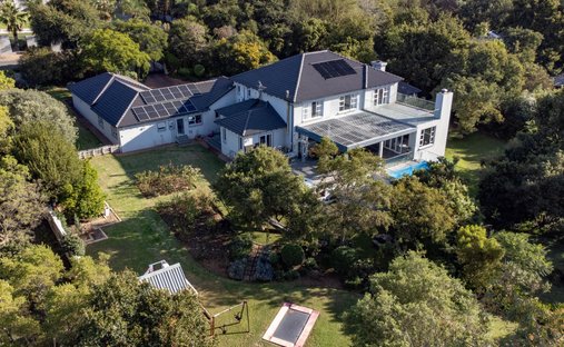 Haus in Halfway House Estate, Gauteng, Südafrika 1
