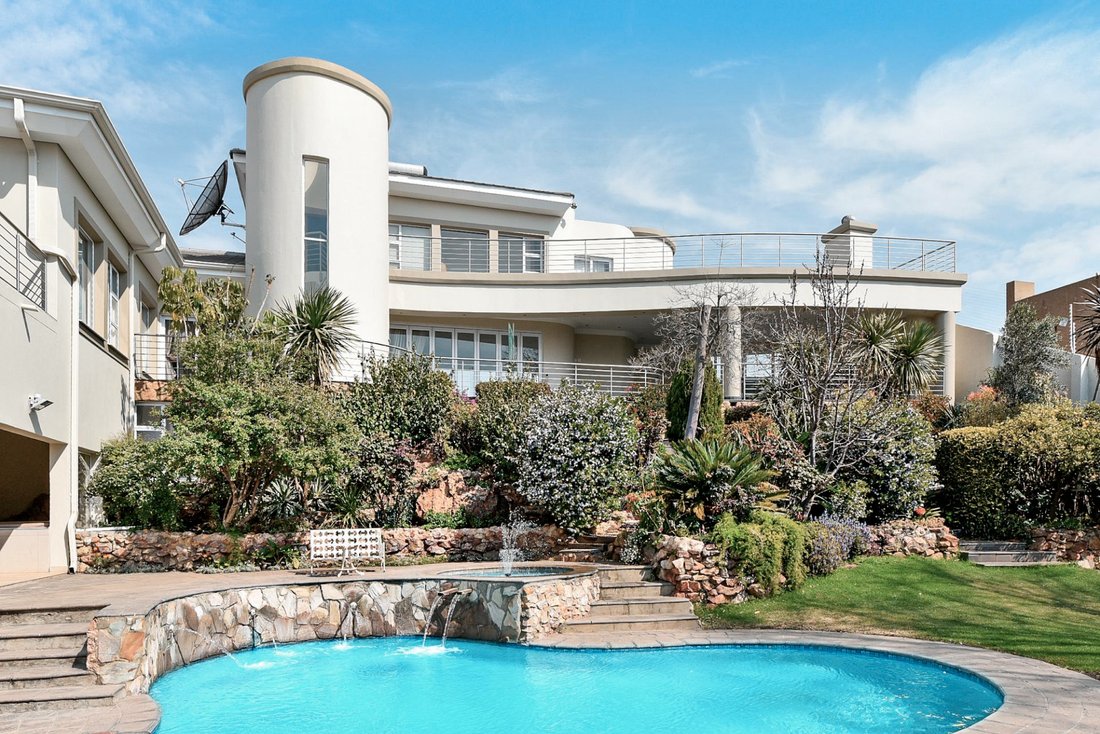 Casa a Bedfordview, Gauteng, Sudafrica 1 - 19109749
