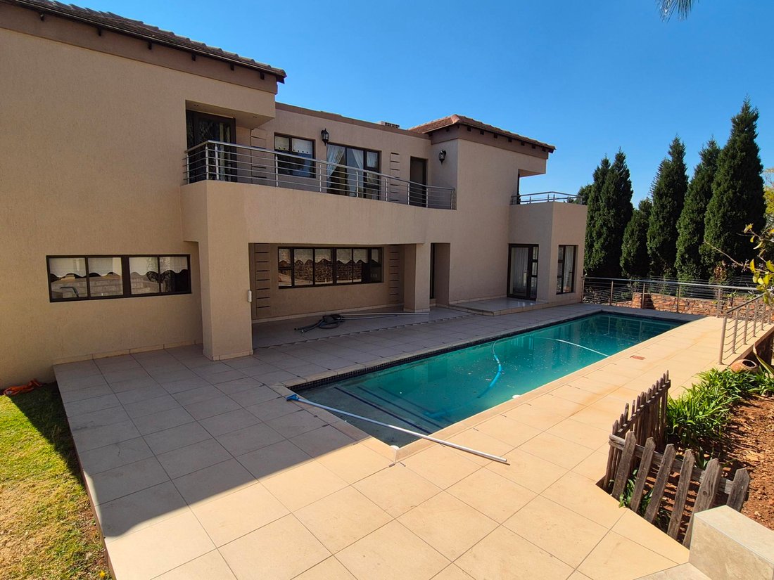 House in Pretoria, Gauteng, South Africa 3 - 19109753