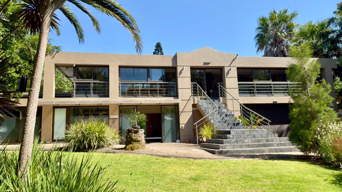 Casa a Durbanville, Northern Suburbs, Città del Capo 2 - 19109678