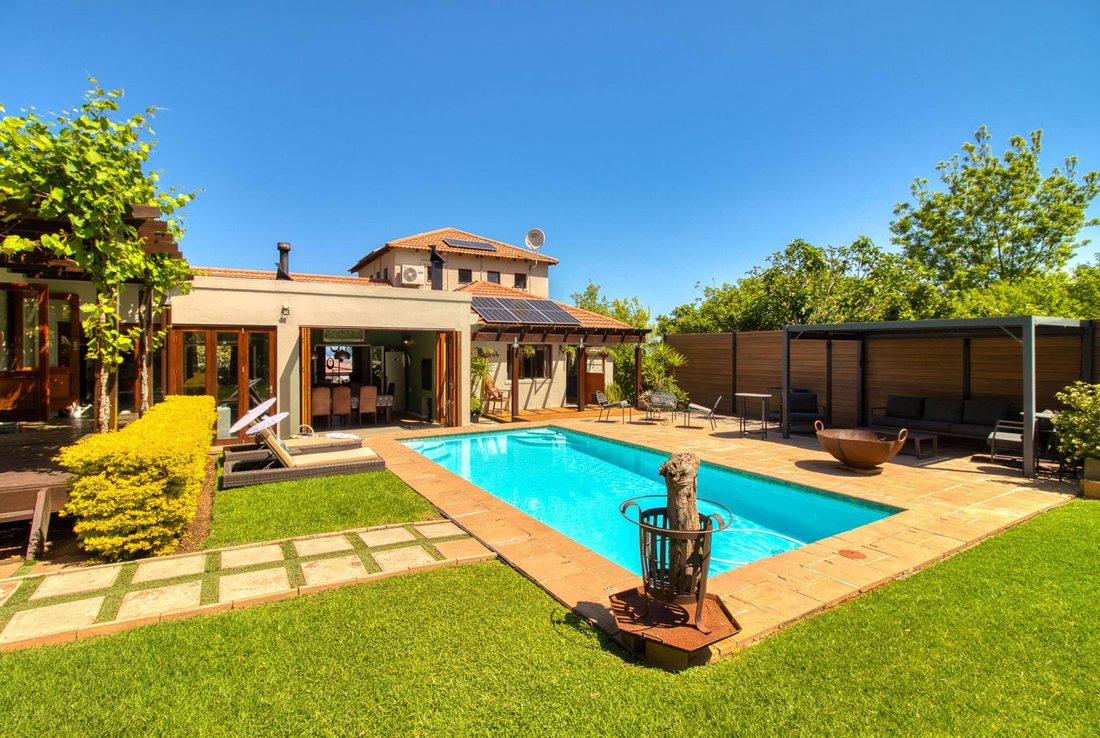 Casa a Firgrove Rurale, Helderberg, Città del Capo 1 - 19109677