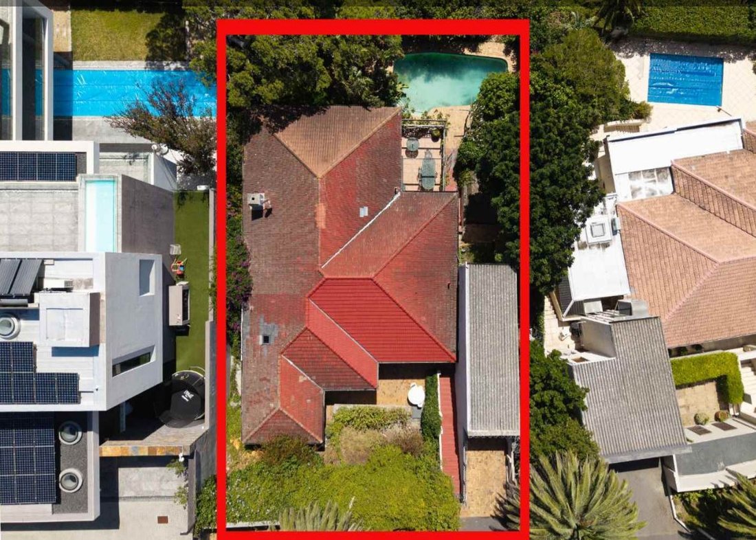 House in City Centre, City Bowl, Cape Town 3 - 19109946