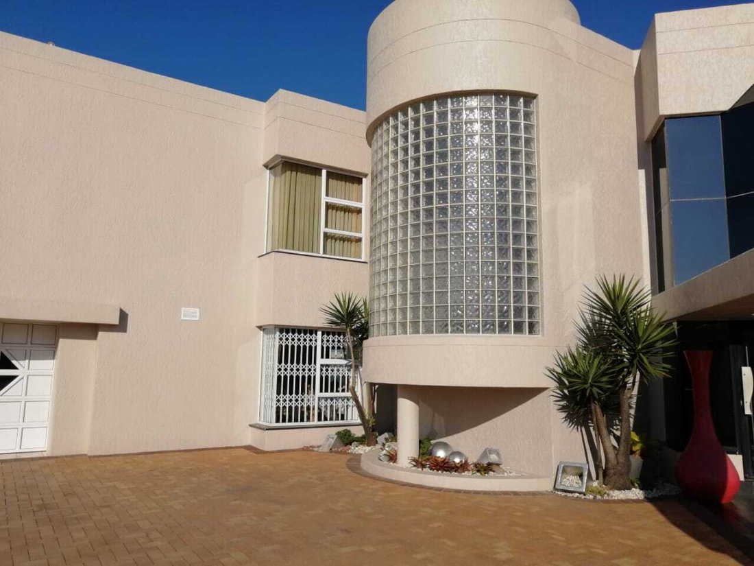 House in Port Shepstone, KwaZulu-Natal, South Africa 3 - 19109695