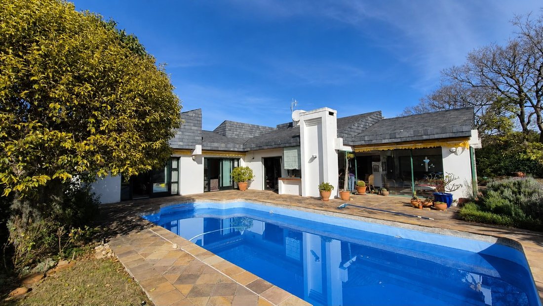 House in Firgrove Rural, Helderberg, Cape Town 1 - 19110151