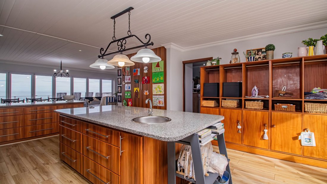 House in Outeniqua Strand, Western Cape, South Africa 5 - 19109950