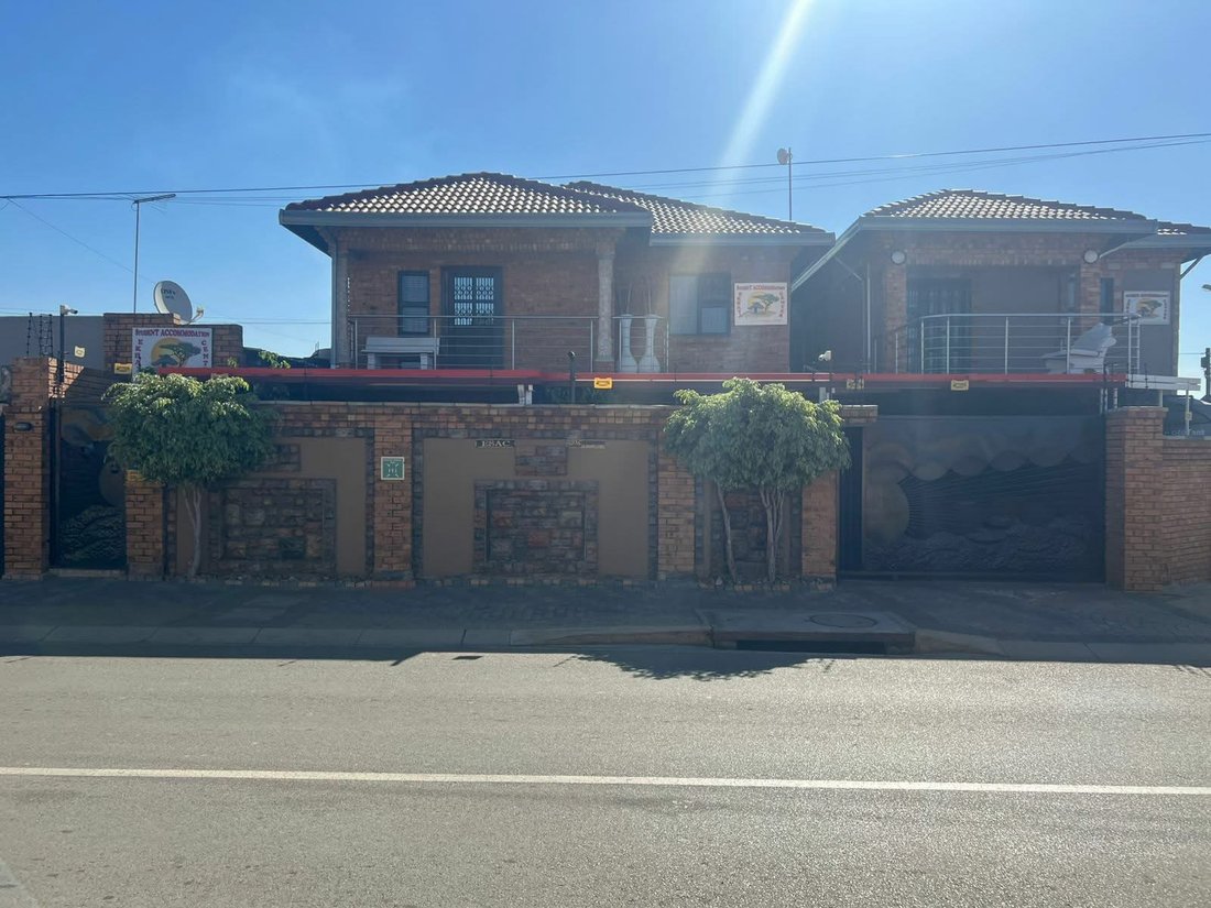 Altro a Soweto, Gauteng, Sudafrica 2 - 19110114