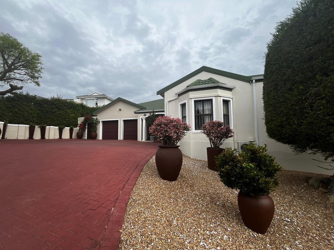 Casa a Firgrove Rurale, Helderberg, Città del Capo 1 - 19109793