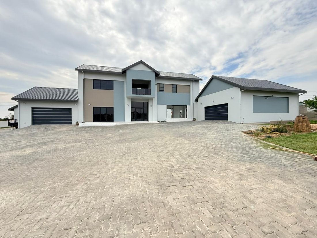 Haus in Halfway House Estate, Gauteng, Südafrika 1 - 19110025