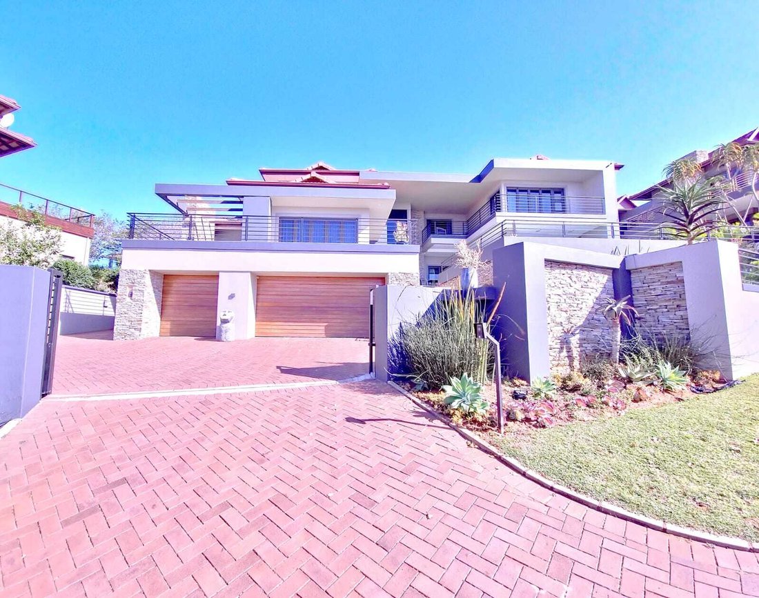 Casa en Umhlanga Ridge, KwaZulu-Natal, Sudáfrica 1 - 19109994