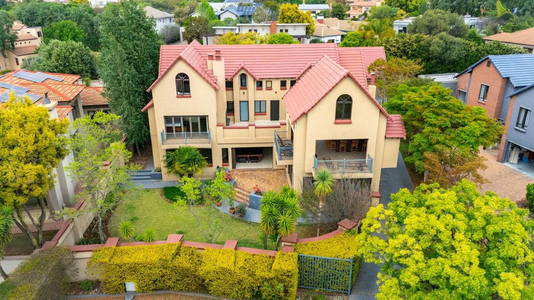 House in Sunderland Ridge AH, Gauteng, South Africa 2 - 19109802