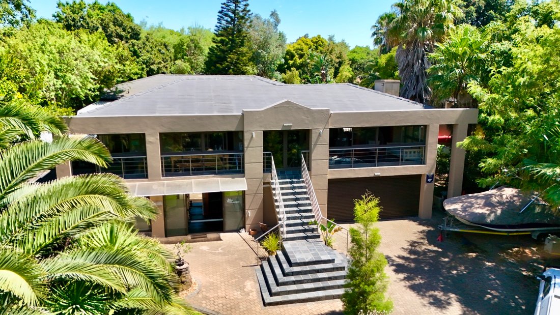 Casa a Durbanville, Northern Suburbs, Città del Capo 1 - 19109678