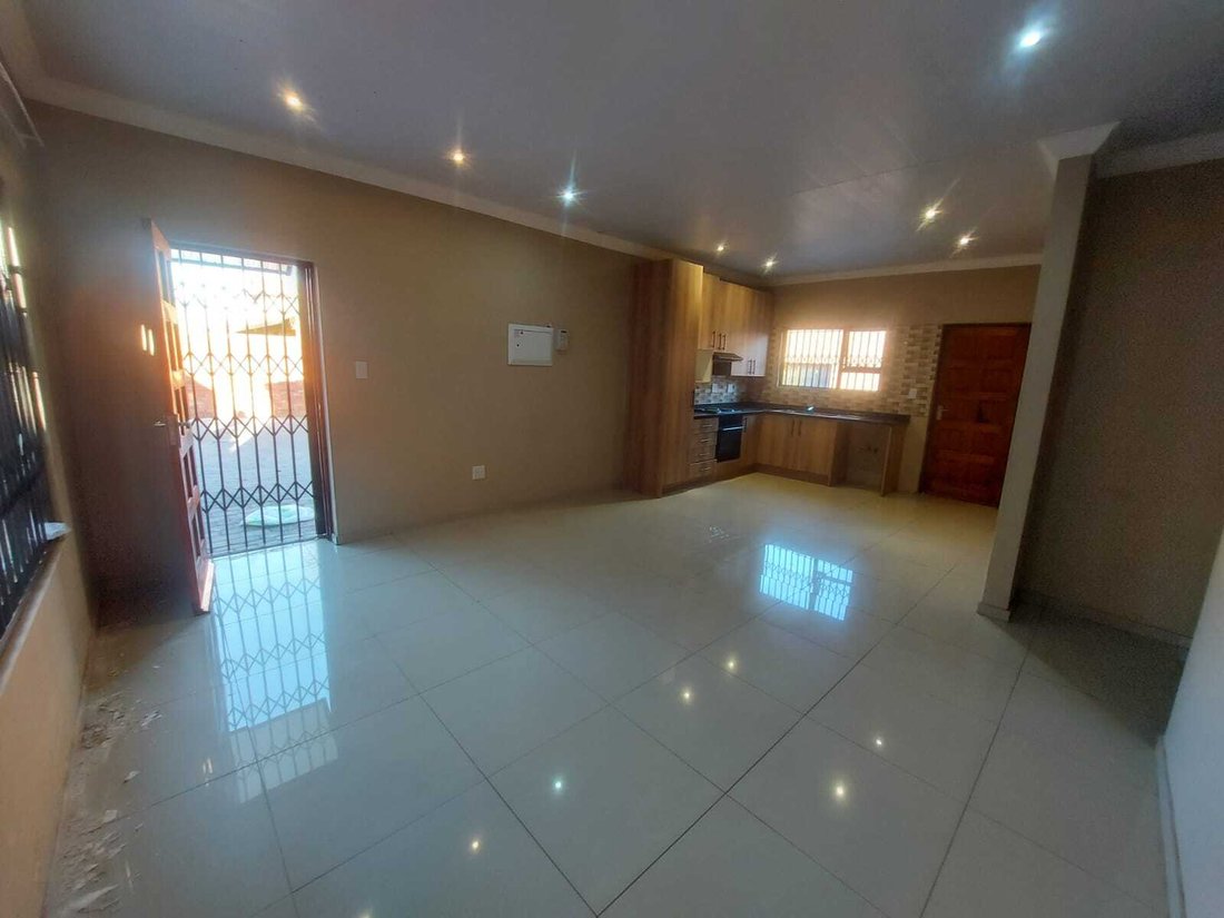 Otros en Sunderland Ridge AH, Gauteng, Sudáfrica 3 - 19109725