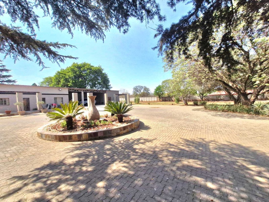 Otros en Sunderland Ridge AH, Gauteng, Sudáfrica 2 - 19109771